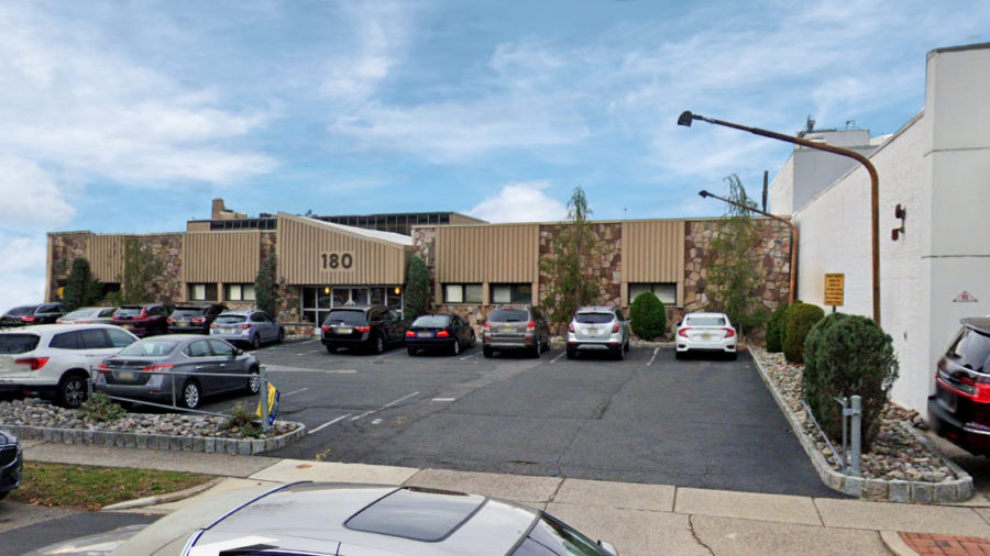 Progress Capital Arranges $2.8 Million in Refinancing for Medical Office Facility in Englewood